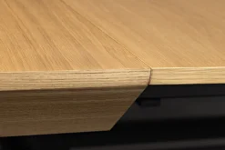 Ausziehbarer Esstisch GIANT 200-320cm natur Eiche schwarz Metall