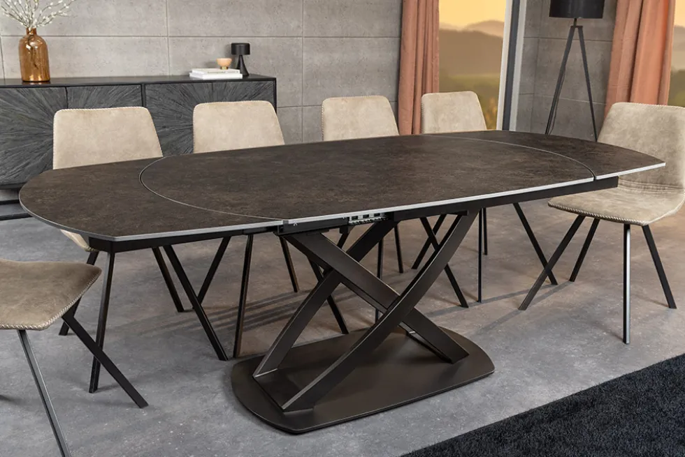 Ausziehbarer Esstisch INCEPTION 130-190cm rost oval Keramik bronze Gestell