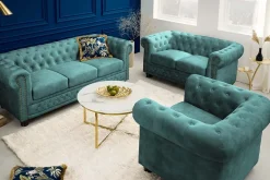 Barocker Sessel CHESTERFIELD petrol Samt Federkern goldene Nieten mit Knopfheftung