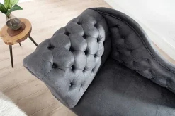 Chesterfield Récamière 170cm antik grau mit Knopfheftung und Nietenbesatz