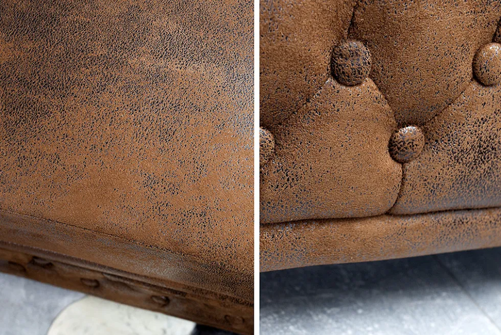 Chesterfield Sessel 110cm antik braun mit Knopfheftung und Federkern
