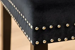 Chesterfield Stuhl CASTLE schwarz Samt Massivholz Ziernieten mit Komfortgriff