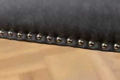 Chesterfield Stuhl CASTLE schwarz Kunstleder Gummiholz Ziernieten