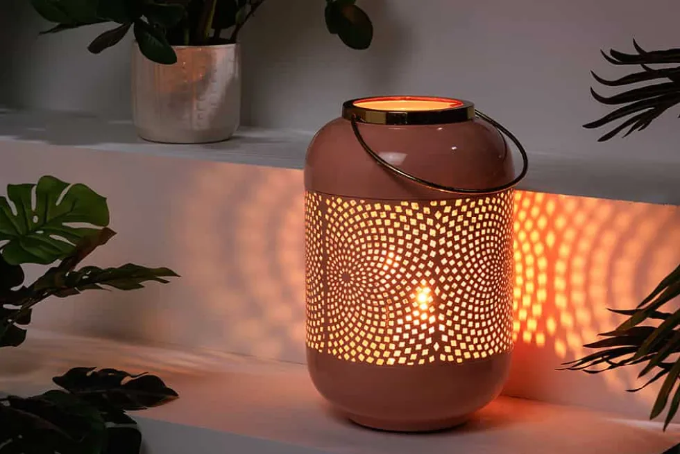 Deko Windlicht CANDLELIGHT 30cm pastell-rosa Metall handmade Laterne