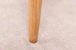 Design Armlehnen-Stuhl KENNEDY natur aus recyceltem Pinienholz mit Korbgeflecht