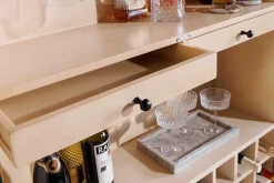 Design Barschrank ART DECO 140cm weiß gekälkt Mangoholz 3D-Front