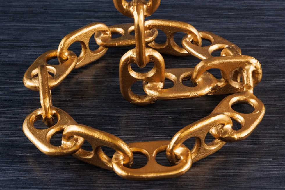 Design Beistelltisch CHAINS 55cm gold Mangoholz handmade Metall rund Kettengestell massiv