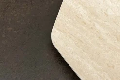 Design Couchtisch MOVEMENT rost Pentagon drehbar Travertin Keramik schwarz Metall