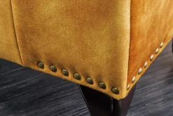 Design Fußhocker CHESTERFIELD 80cm senfgelb Samt Knopfheftung Nietenbesatz