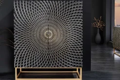 Design Highboard ILLUSION 120cm schwarz Mangoholz Massivholz mit 3D Schnitzereien gold Eisen Metallgestell