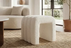Design Polsterhocker VOGUE 40cm beige Bouclé Sitzhocker