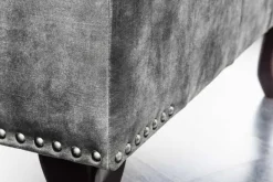 Design Sitzhocker CHESTERFIELD 80cm grau Samt Knopfheftung Nietenbesatz