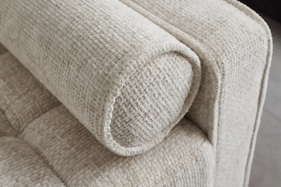 Design Sofa COZY VELVET 220cm beige Chenille Federkern 3-Sitzer mit goldener Kappe