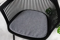 Design Stuhl AIRE schwarz Kunststoff Stahlgestell Indoor Outdoor inkl. Kissen