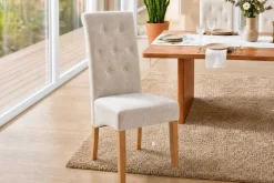 Design Stuhl CASA beige Bouclé Tweed Soft Massivholzbeine Zierknöpfe und Nackenrolle