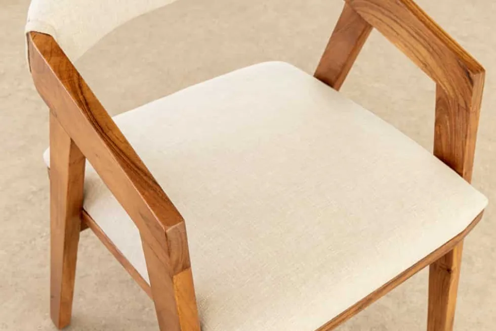 Design Stuhl MAMMUT beige natur massives Akazienholz honey finish