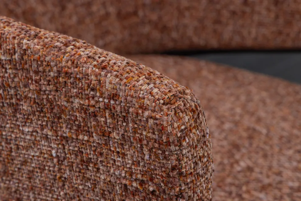 Design Stuhl NOBLESSE braun Chenille schwarzes Metallgestell