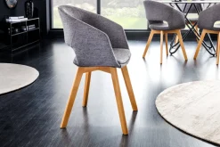 Design Stuhl NORDIC STAR grau Strukturstoff Massivholz mit Armlehne gepolstert
