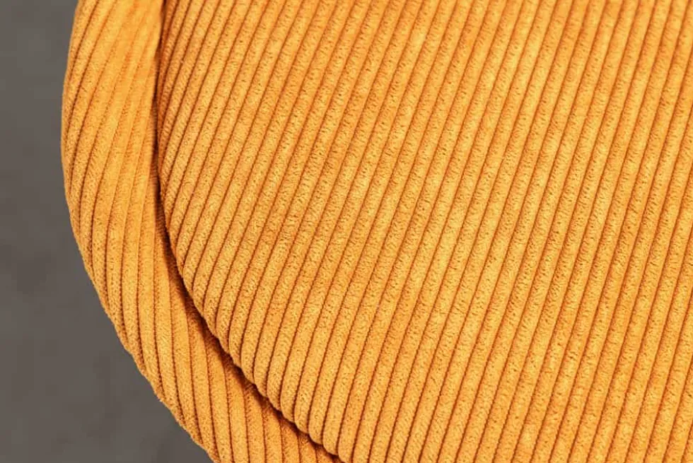 Design Stuhl SCANDINAVIA MEISTERSTÜCK senfgelb Cord schwarze Metallbeine