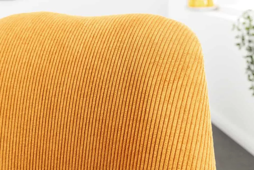 Design Stuhl SCANDINAVIA MEISTERSTÜCK senfgelb Cord schwarze Metallbeine
