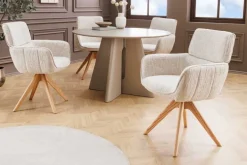 Drehbarer Stuhl UNIQUE beige Chenille Eichenholzbeine mit Armlehne