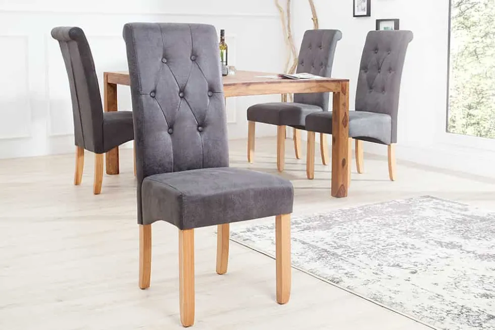 Edler Stuhl CASA vintage grau mit Zierknöpfen Massivholzbeine