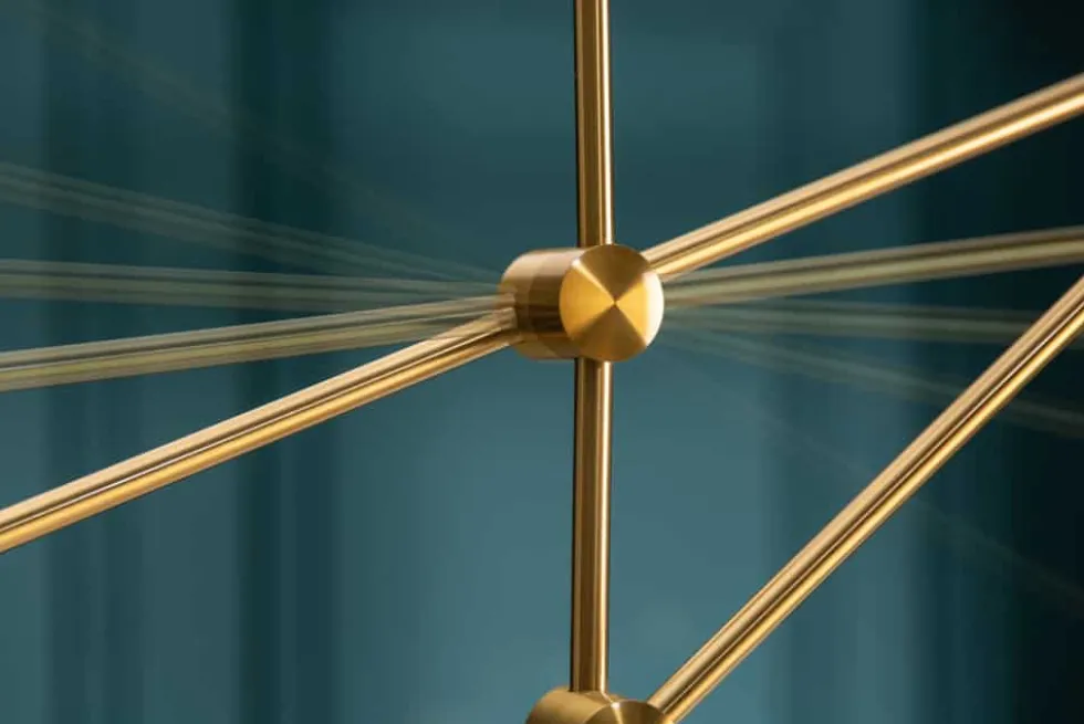Elegante Hängelampe VARIATION 128cm gold mit sechs schwenkbaren Leuchten