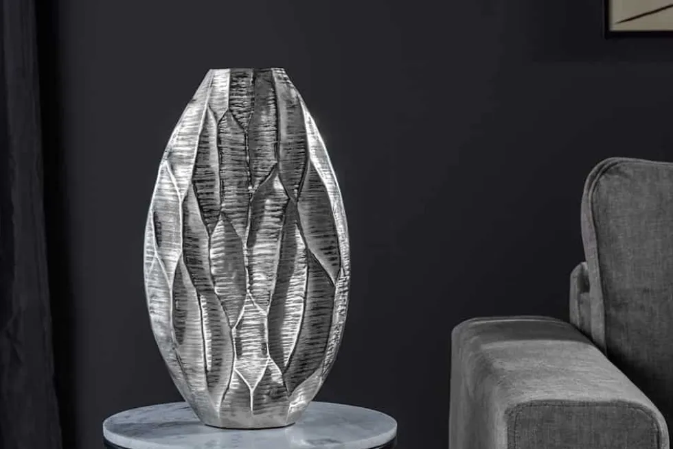 Elegante Vase ORGANIC ORIENT 44cm silber Hammerschlag Design