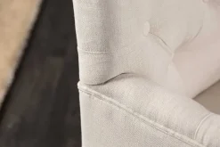 Eleganter Armlehnen Stuhl CASTLE beige mit Chesterfield Steppung im Landhausstil