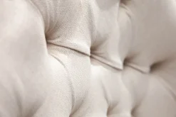 Eleganter Stuhl CASTLE beige Leinenstoff Landhausstil mit Komfortgriff