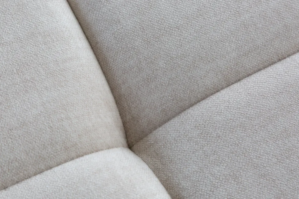 Extravaganter Hocker ELEGANCIA 110cm champagner beige Vogue Velours Samt Ziersteppung