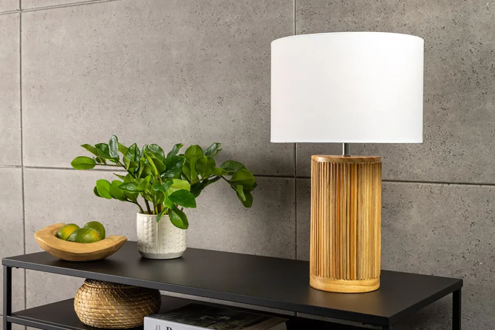 Handgearbeitete Tischlampe GATSBY 50cm natur weiß Weiden- und Kiefernholz
