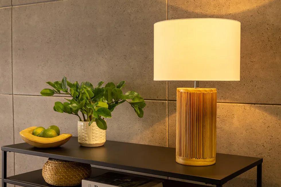 Handgearbeitete Tischlampe GATSBY 50cm natur weiß Weiden- und Kiefernholz
