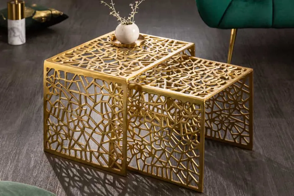 Handgearbeiteter Couchtisch ABSTRACT 50cm 2er Set gold im Gap Design