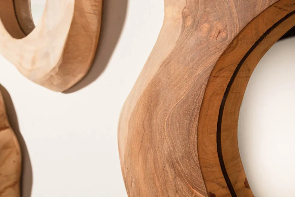 Handgearbeiteter Spiegel REFLECT 31cm natur Teakholz Wandspiegel