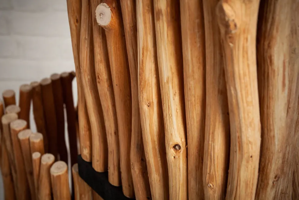Handgefertigte Stehlampe EUPHORIA 154cm Longan-Holz mit vier Schirmen