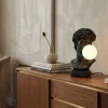 Handgefertigte Tischlampe DAVID 30cm schwarz Büste mit weißer Lampenkugel