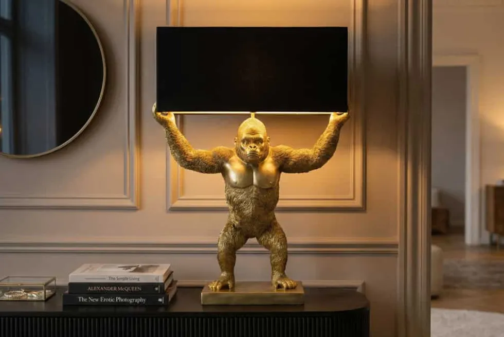 Handgefertigte Tischlampe KING APE 70cm schwarz gold Stoffschirm Affen-Skulptur