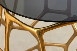 Handgefertigter Beistelltisch LIQUID GEOMETRIE 50cm gold rund Metall Schwarzglas
