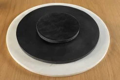 Handgefertigter Drehteller SERVANT 50cm weiß Marmor runde Dekoplatte