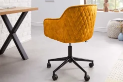 Höhenverstellbarer Bürostuhl EUPHORIA senfgelb Samt mit Ziersteppung