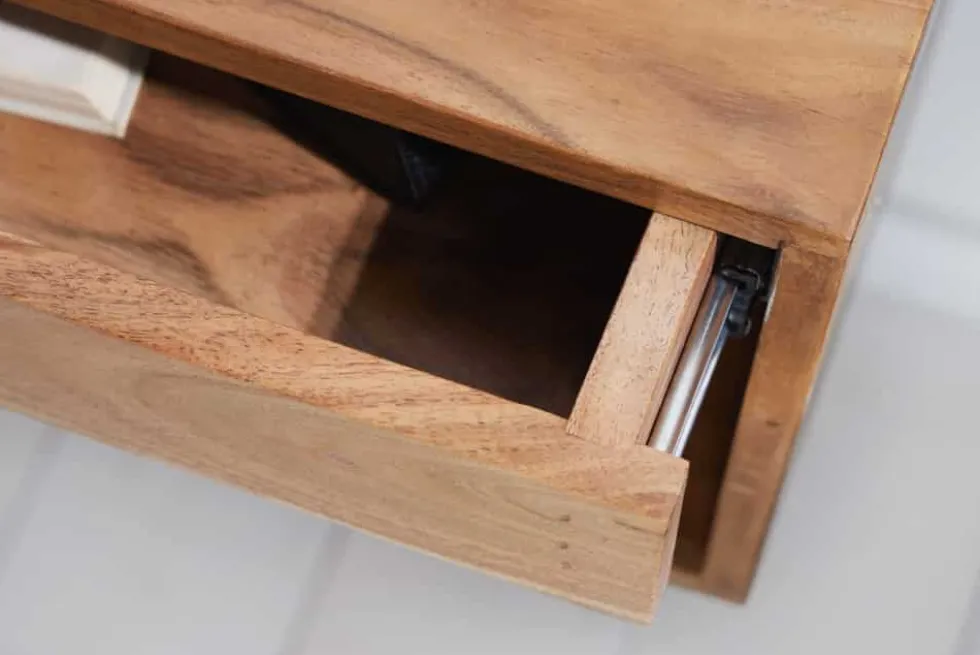 Hängender Nachttisch PURE 50cm braun Akazie Massivholz honey finish Schublade