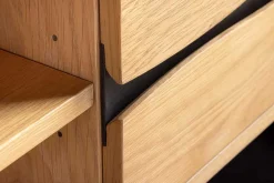 Hängendes TV-Lowboard LIVING EDGE 160cm natur schwarz Wildeiche geölt Baumkante