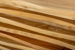 Hängendes TV-Lowboard RELIEF 200cm natur Akazienholz massiv mit aufwändiger Front