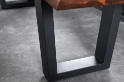 Massive Sitzbank GENESIS 160cm braun Akazienholz schwarz Metallgestell Baumkante