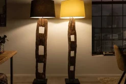 Massive Stehlampe BARRACUDA 177cm natur Akazienholz Baumwollschirm weiß Baumstamm