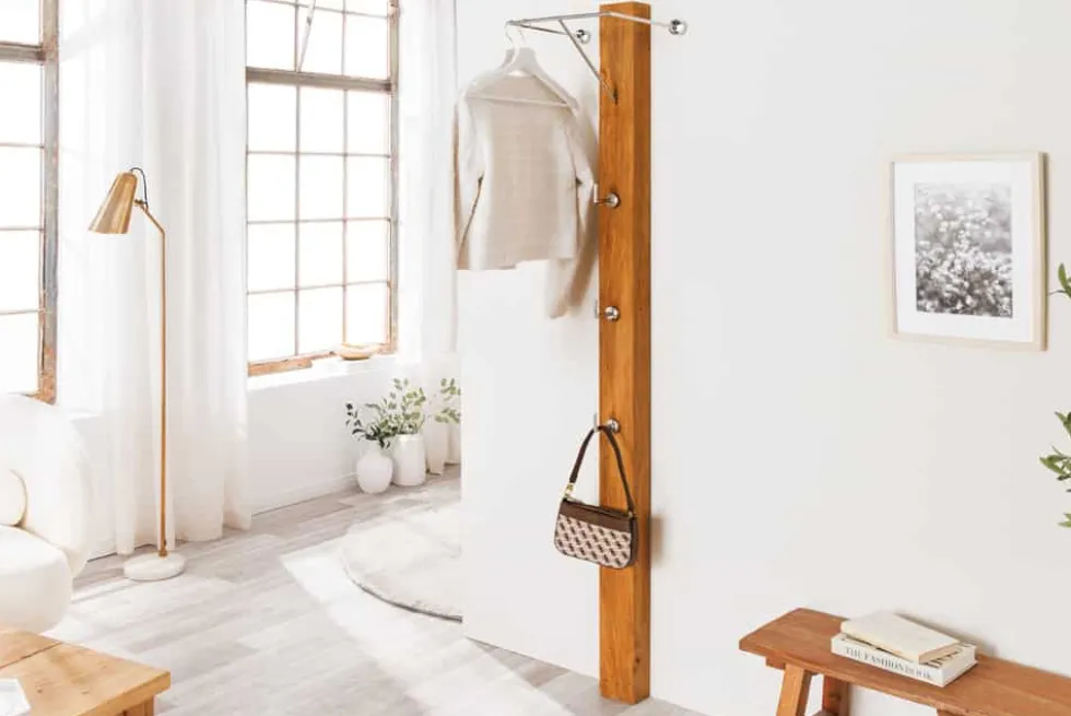 Massive Wandgarderobe JAVA 185cm recyceltes Teakholz mit drei Kleiderhaken