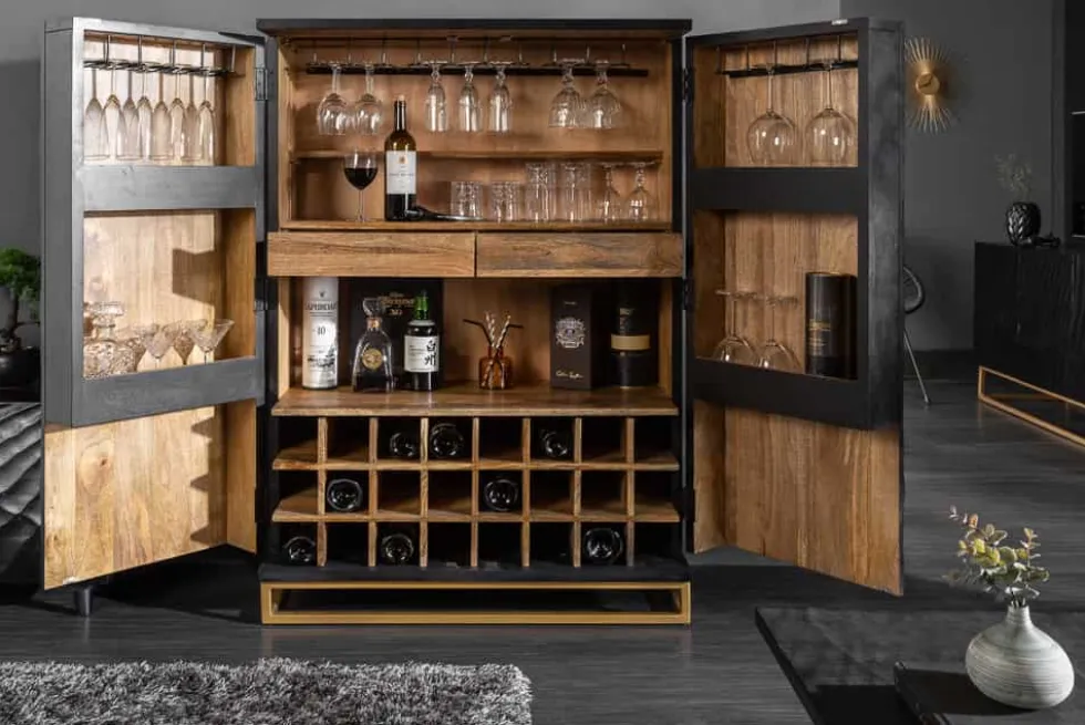 Massiver Barschrank SCORPION 141cm schwarz Mangoholz mit 3D Schnitzereien