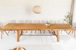 Massiver Esstisch FINCA 300-400cm vintage braun verlängerbar recyceltes Pinienholz