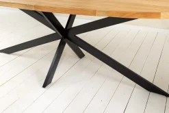 Massiver Esstisch GALAXIE 240cm braun Mangoholz oval schwarz Eisen Sterngestell